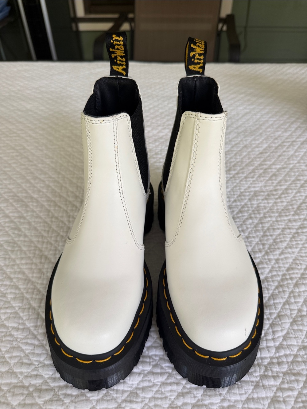 Dr. Martens 2976 Quad White Chelsea Boots, Sz 4